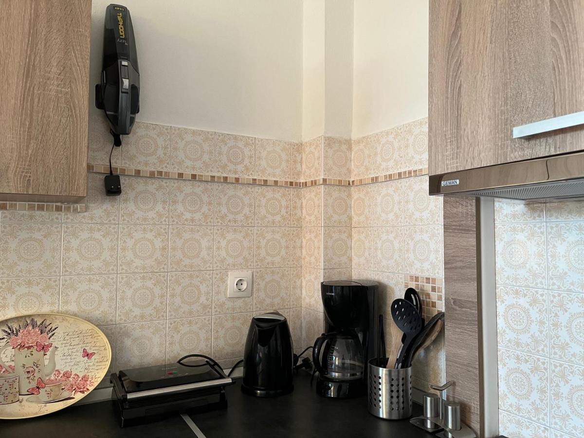 Athens Riviera: 2 Bed / 3' Walk From The Beach Agia Marina  Esterno foto